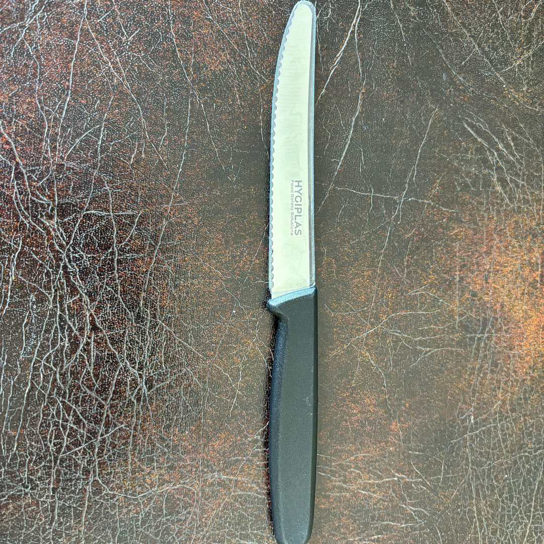 Hygiplas serrated knife